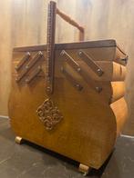 Oude houten naaikoffer, Antiek en Kunst, Ophalen