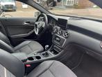 Mercedes-benz A-KLASSE 180 EDITION / NAVI / CRUISE CTR. / AI, Voorwielaandrijving, 65 €/maand, USB, Gebruikt