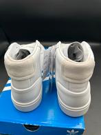 Adidas Sleek Mid W - Maat 37 1/3 - Nieuw, Kleding | Dames, Schoenen, Wit, 5062te, Nieuw, Ophalen of Verzenden