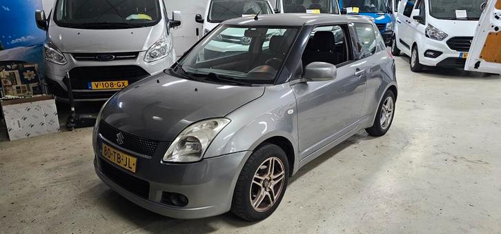 Suzuki Swift 1.3 3D 2006 Grijs Airco, Auto's, Suzuki, Bedrijf, Swift, ABS, Airbags, Airconditioning, Centrale vergrendeling, Elektrische buitenspiegels