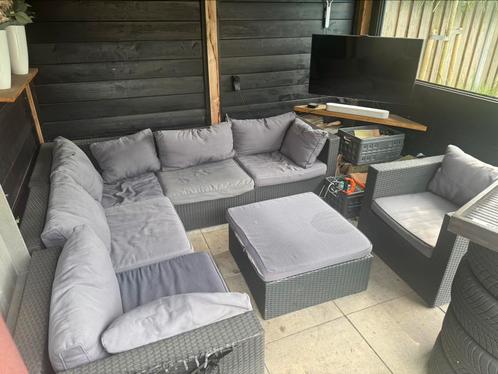 Loungeset met brandschade GRATIS, Tuin en Terras, Tuinsets en Loungesets, Zo goed als nieuw, Wicker, Stoel, Ophalen