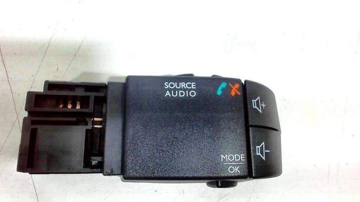 Radio bediening Renault Twingo, Auto diversen, Autoradio's, Ophalen of Verzenden