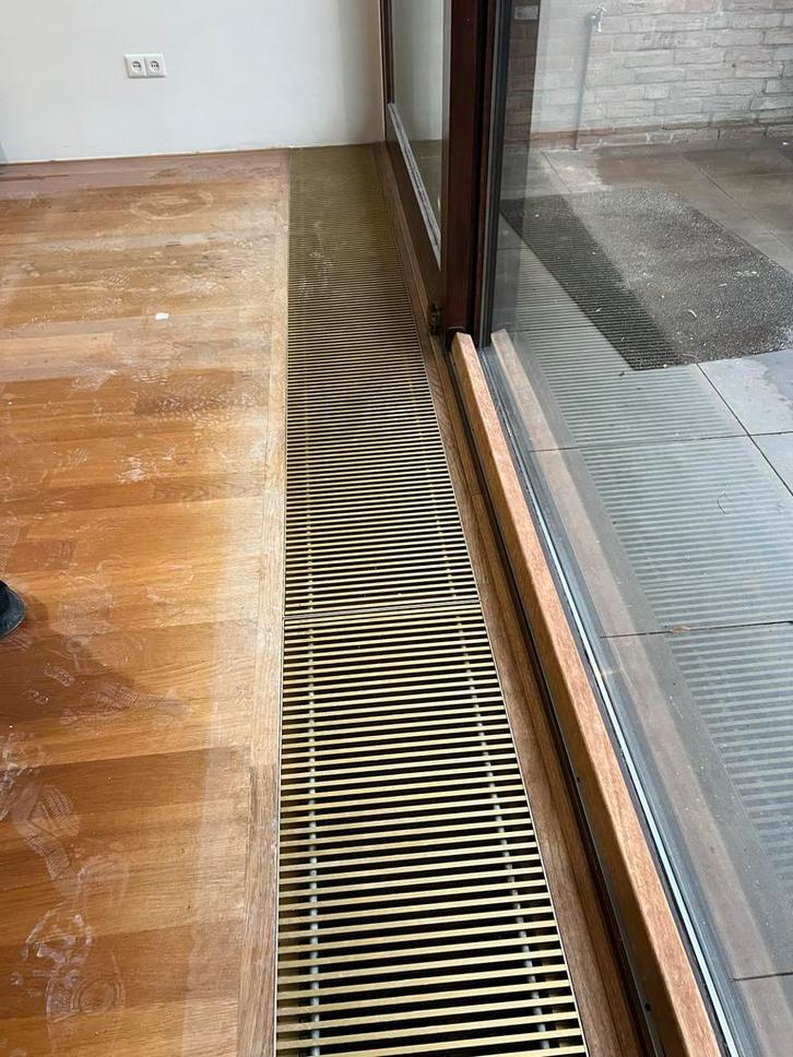 Convectorput installatie - Verzwaard, Doe-het-zelf en Verbouw, Verwarming en Radiatoren, Gebruikt, Radiator, 800 watt of meer