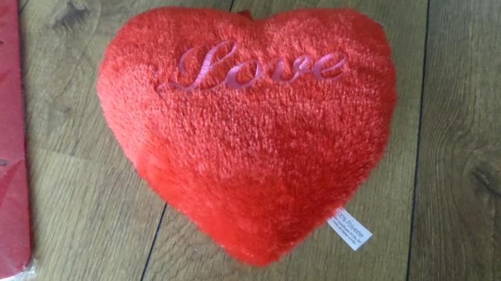 artikelen bruiloft: hartkussentje, muziekhond, placemat, pen, Hobby en Vrije tijd, Feestartikelen, Nieuw, Feestartikel, Geboorte of Huwelijk