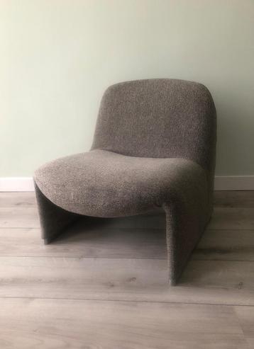 Fauteuil Artifort Alky beschikbaar voor biedingen