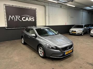 Volvo V40 1.6 D2 Momentum Navi/Airco/Cruise Control beschikbaar voor biedingen