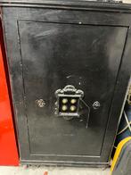 Antieke kluis, Ophalen, Gebruikt, Brandkast