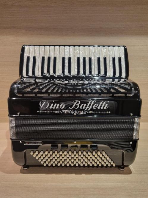 Occasion Dino Baffetti 34/96 bassen musette (als nieuw), Muziek en Instrumenten, Accordeons, Zo goed als nieuw, Toetsaccordeon