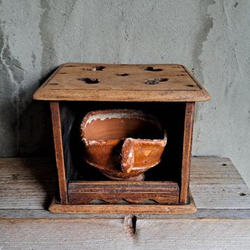 Oude brocante houten stoof met test bakje voor kolen Etage3 beschikbaar voor biedingen