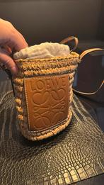 Loewe tasje, Sieraden, Tassen en Uiterlijk, Tassen | Damestassen, Ophalen of Verzenden, Zo goed als nieuw