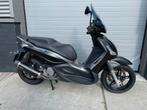 Piaggio Beverly 350 Sport, Scooter, Particulier, Minimaal motorrijbewijs A2, 350 cc