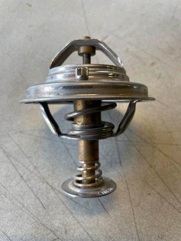 Nieuwe oldtimer thermostaat Mercedes Benz 126 beschikbaar voor biedingen