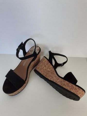 Mooie zwarte Marco Tozzie sandalen 39 beschikbaar voor biedingen