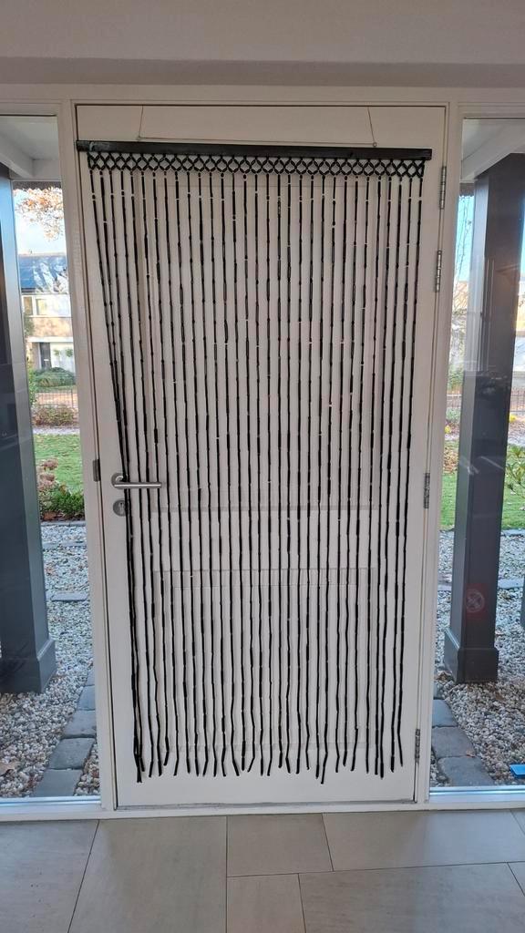 Vliegengordijnen zwarte houten kralen, Huis en Inrichting, Overige Huis en Inrichting, Zo goed als nieuw, Ophalen