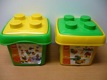 2 tonnen/ emmers met originele duplo bouw blokken/ stenen. beschikbaar voor biedingen