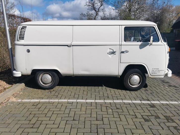 Volkswagen 1979, Auto's, Bestelauto's, Particulier, Bluetooth, Radio, USB, Volkswagen, Benzine, Geïmporteerd, Wit, Bruin, Achterwielaandrijving