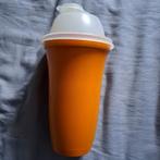 Tupperware Shaker - Vintage, Huis en Inrichting, Keuken | Tupperware, Ophalen of Verzenden, Gebruikt, Oranje, Beker of Kan