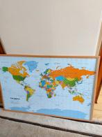 Wereldkaart in lijst - Mooie decoratie!, Boeken, Atlassen en Landkaarten, 2000 tot heden, Wereld, Ophalen, Onbekend