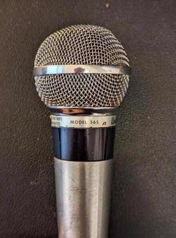 Freddie Mercury microfoon USA Shure Unisphere 565