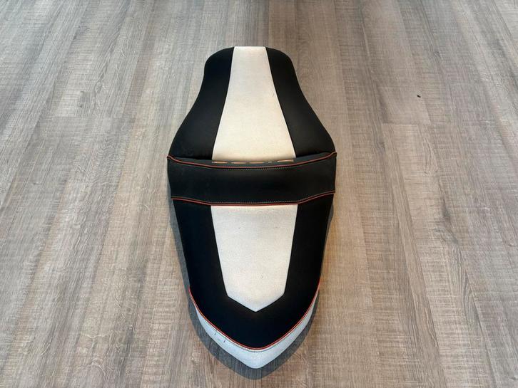 Bagster Gelzadel Kawasaki Z750/Z1000 2008, Motoren, Onderdelen | Overige, Gebruikt, Ophalen