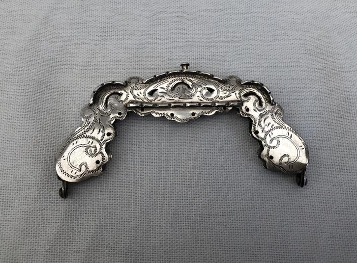 Hollands zilveren Antieke tassen beugel, Antiek en Kunst, Antiek | Goud en Zilver, Zilver, Ophalen of Verzenden