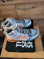 NIEUWE BATA HOGE VEILIGHEIDSCHOENE MAAT 43. HELEMAAL NIEUW, Doe-het-zelf en Verbouw, Ophalen, Nieuw