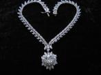 Prachtig Zwaar Zilveren Collier - onderaan een grote Hanger, Verzenden, Zilver, Ketting