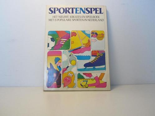 Sport verzamel album, Boeken, Sportboeken, Zo goed als nieuw, Overige sporten, Ophalen of Verzenden