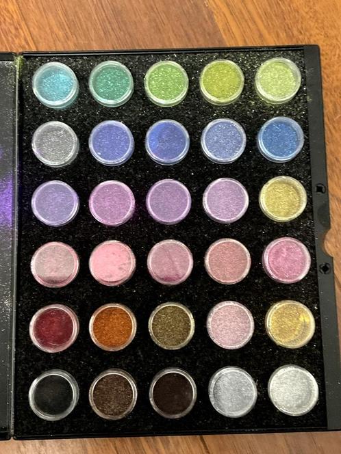Body glimmer tattoo set - professionele set, Sieraden, Tassen en Uiterlijk, Uiterlijk | Cosmetica en Make-up, Nieuw, Gehele gezicht