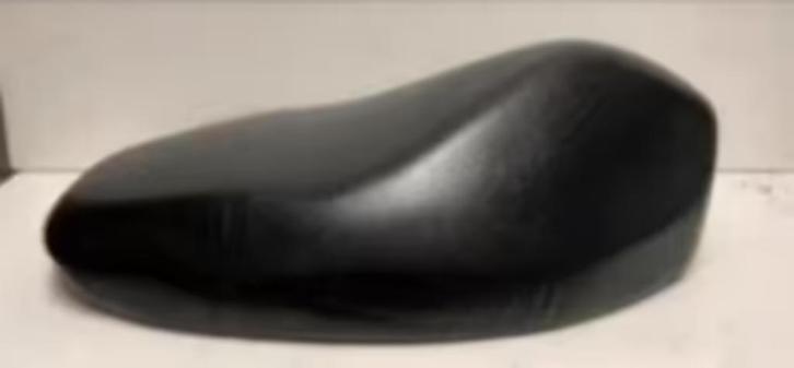 GEBRUIKT! Scooter zadel, bieden aub, Fietsen en Brommers, Brommeronderdelen | Scooters, Gebruikt, Zadel, Ophalen of Verzenden