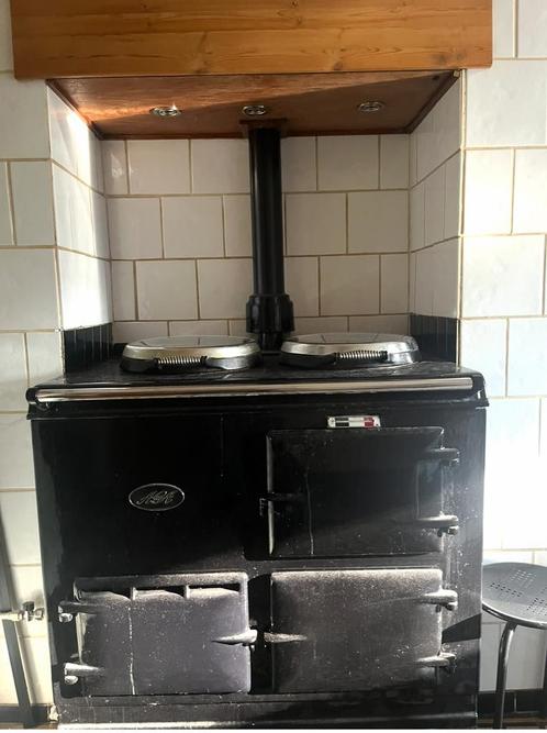 AGA fornuis, zwart, gas, onderhouden, Witgoed en Apparatuur, Fornuizen, Ophalen of Verzenden