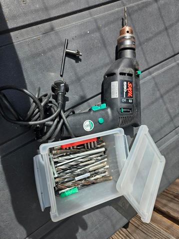 Skill Boormachine 550 Watt (l+r). beschikbaar voor biedingen