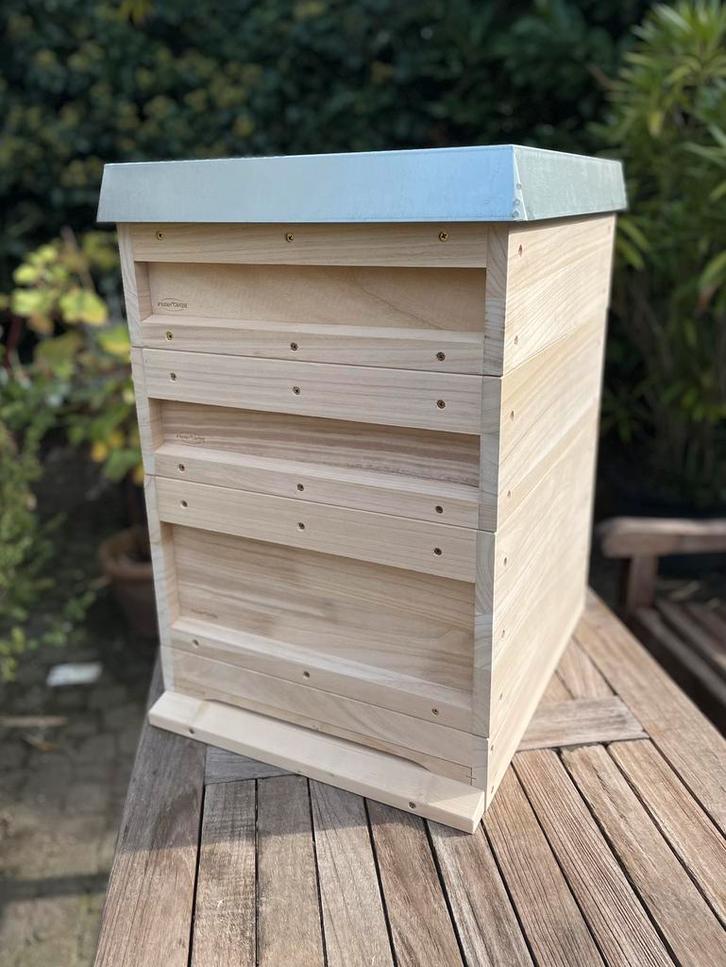 Bijenkast Spaarkast easy grip NIEUW, Dieren en Toebehoren, Insecten en Spinnen, Bijen