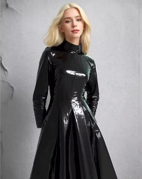 Prachtige jurk met hoge hals, tm 6XL, Kleding | Dames, Jurken, Nieuw, Zwart, Onder de knie, Verzenden