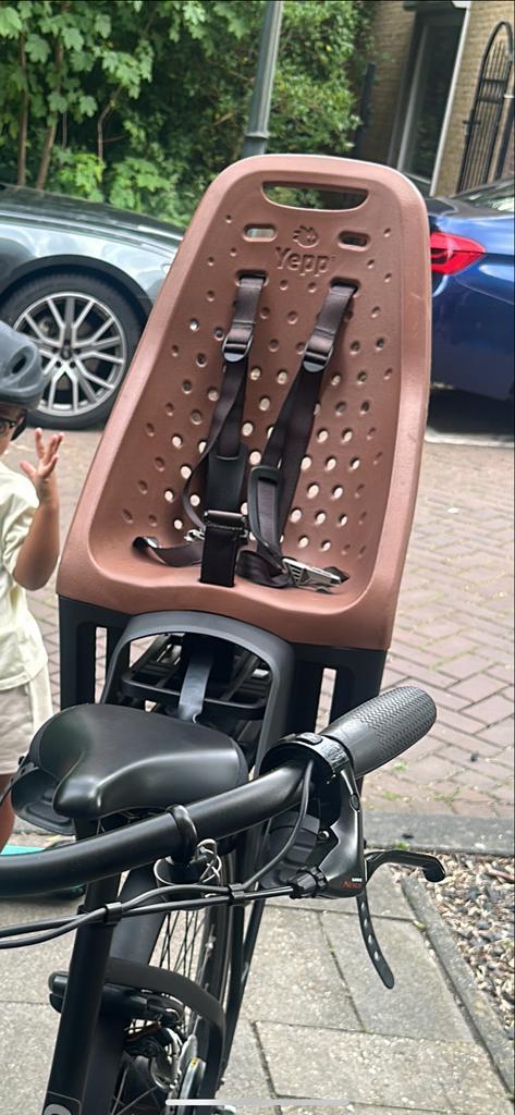 Yepp Maxi Achterzitje + Adapter E-bike, Fietsen en Brommers, Fietsaccessoires | Fietsstoeltjes, Zo goed als nieuw, Achterzitje