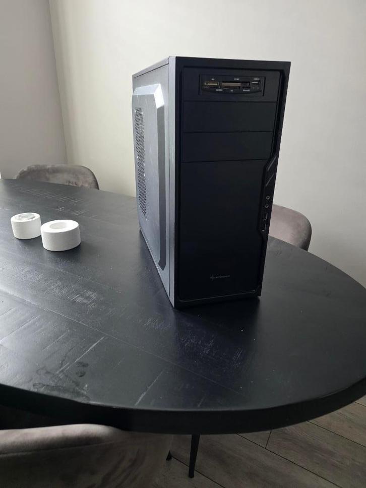 zeer snelle SHARKOON/16GB RAM/128GB/500GB/windows 11, Computers en Software, Desktop Pc's, Zo goed als nieuw, 4 Ghz of meer, SSD