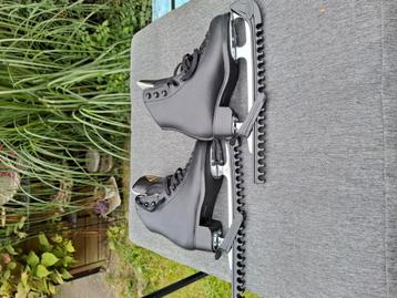 Kunstschaatsen van het merk Jackson beschikbaar voor biedingen