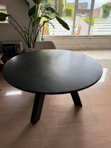 Woood Rhonda zwarte ronde eettafel 130cm beschikbaar voor biedingen