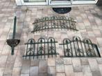Metalen sierhek groen, Tuin en Terras, Tuinhekken en Hekwerk, Ophalen, Met poort, Gebruikt, Sierhekwerk