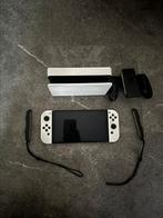 Nintendo switch, Spelcomputers en Games, Spelcomputers | Nintendo Switch, Ophalen, Zo goed als nieuw, Met 2 controllers, Switch Original