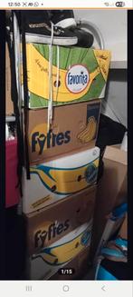 Ca. 7 bananendozen vol schoenen! Moet weg, Ophalen, Zo goed als nieuw
