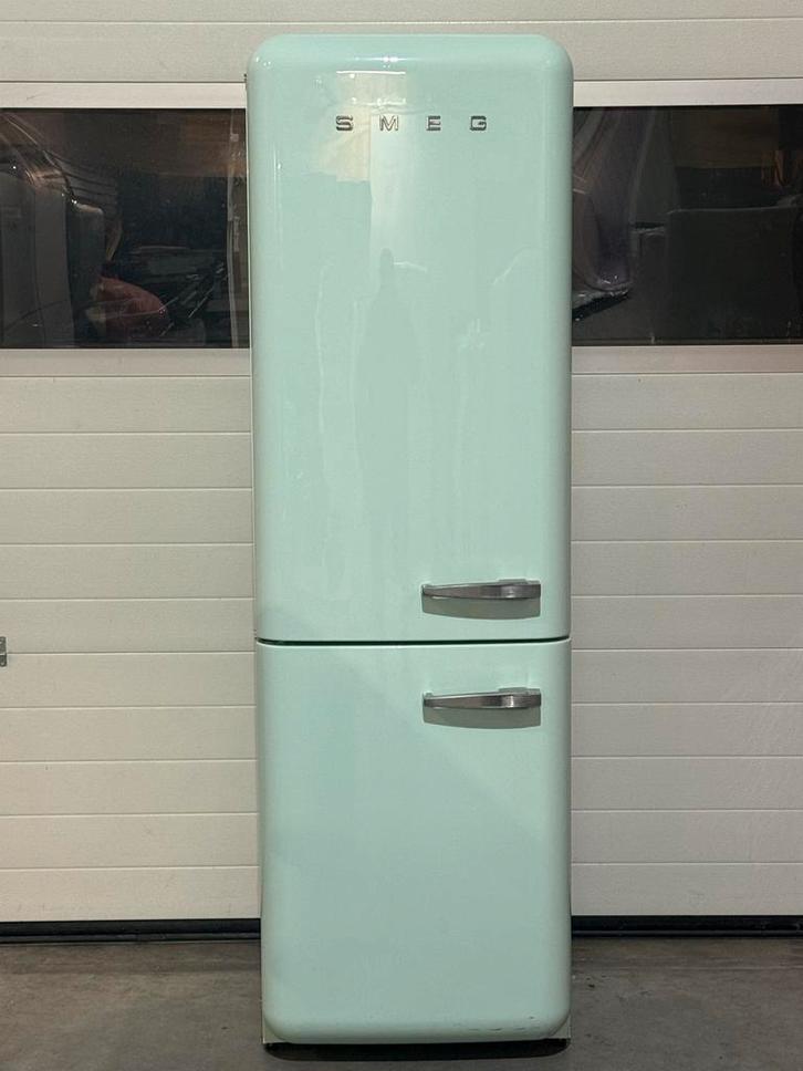 Retro SMEG Koelkast met Vriesvak(mintgroen), Witgoed en Apparatuur, Koelkasten en IJskasten, Zo goed als nieuw, Met vriesvak, 150 tot 200 liter