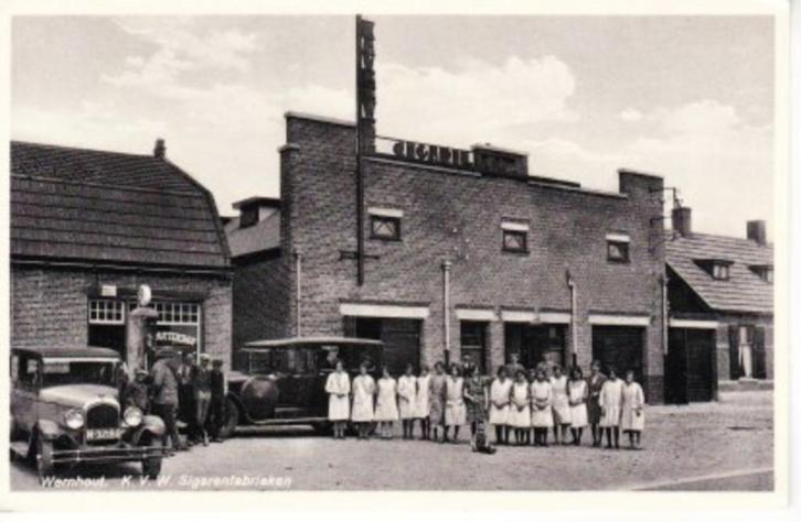 WERNHOUT,- K.V.W.Sigarenfabrieken. Volk-Oude auto's. 28-09, Verzamelen, Ansichtkaarten | Nederland, Ongelopen, Noord-Brabant, 1920 tot 1940