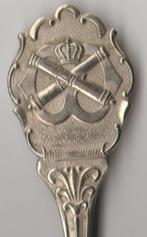 militair onderdeel suikerschepje kanonnen embleem oorlog nl, Ophalen of Verzenden, Landmacht, Nederland, Embleem of Badge