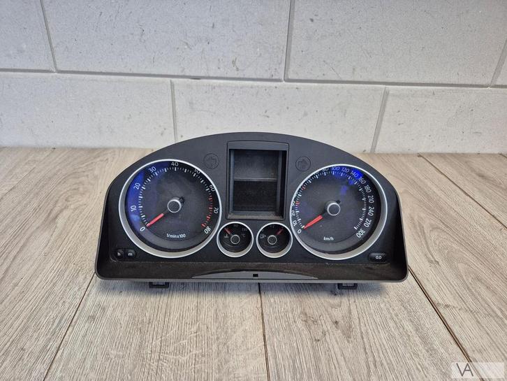 VW Golf 5 gti 2004 - 2009 cockpit tellerklok 1k6920864 €100, Auto-onderdelen, Dashboard en Schakelaars, Volkswagen, Gebruikt, Ophalen of Verzenden