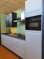 Zeer complete keuken, inclusief apparatuur, Huis en Inrichting, Keuken | Complete keukens, Ophalen, Nieuw, Enkelwandige keuken