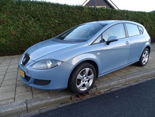 Seat LEON 1.6 REFERENCE-Airco-Lmv-Radio cd, Auto's, Seat, Leon, ABS, Airbags, Airconditioning, Centrale vergrendeling, Elektrische ramen