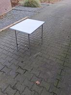 Te koop Camping tafel en 2 stoelen, Ophalen, Gebruikt, Campingtafel