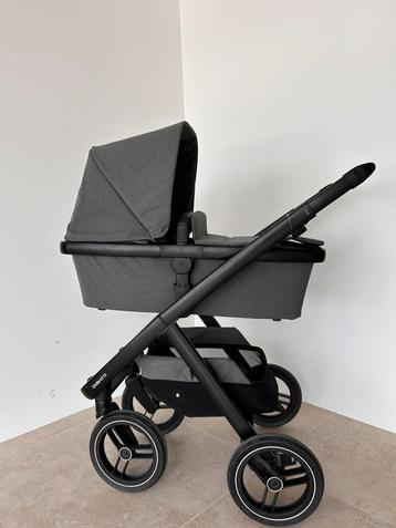 Dubatti Two Kinderwagen Storm Gray nieuwstaat beschikbaar voor biedingen