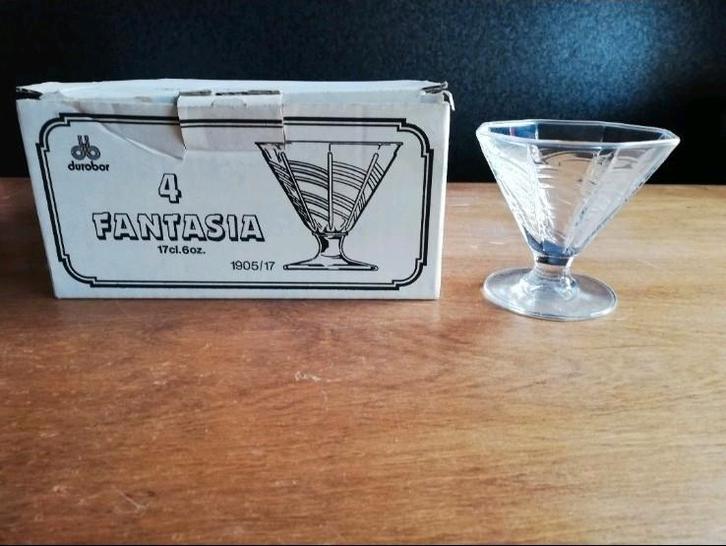 ijsboerke fantasia ijscoupe glazen 17cl (9st beschikbaar), Verzamelen, Glas en Borrelglaasjes, Zo goed als nieuw, Ophalen of Verzenden
